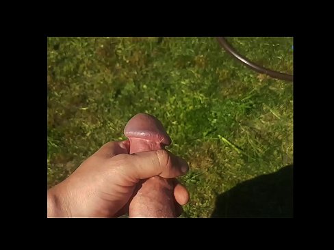 ❤️ Hot hottie gets kanyang pink puki fucked at cums sa isang pumulandit sa isang summer garden Fucking video sa tl.passiveincome1.ru ﹏